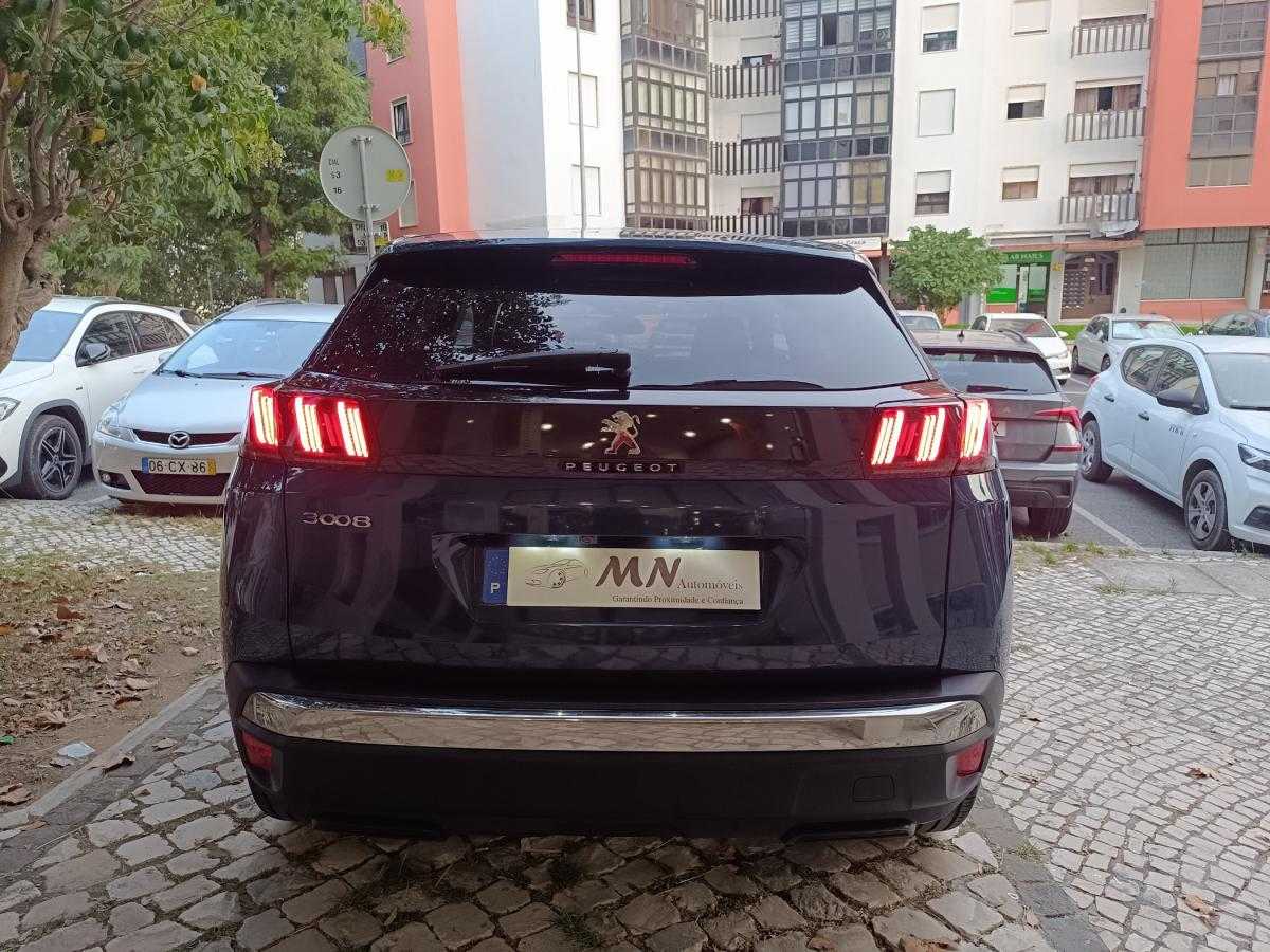 peugeot-3008-2023-gasolina-1199cc