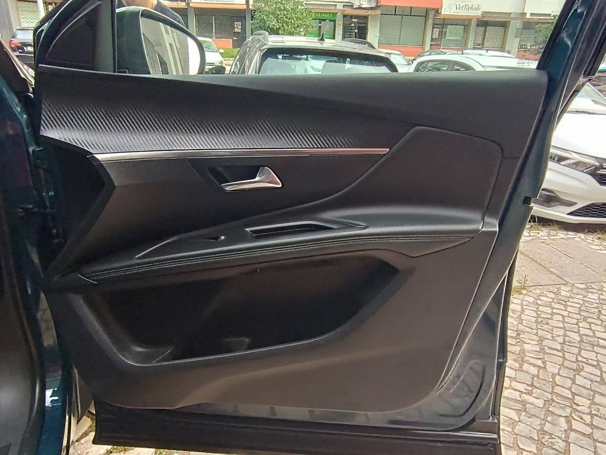 peugeot-3008-2023-gasolina-1199cc