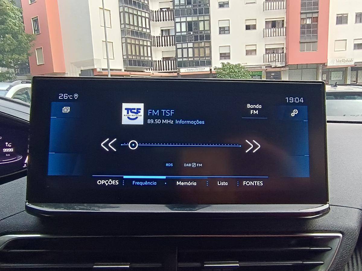 peugeot-3008-2023-gasolina-1199cc