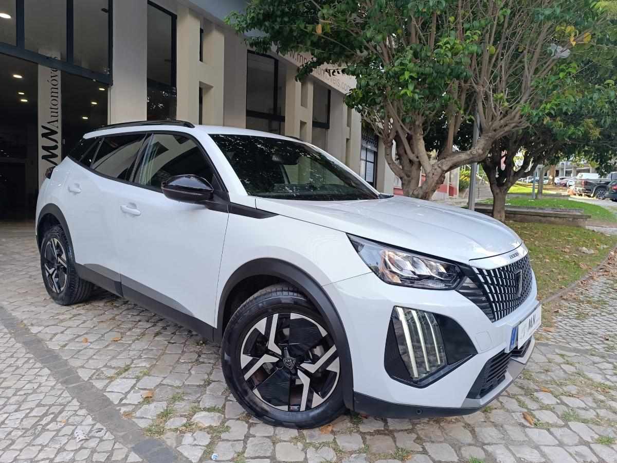 peugeot-2008-2023-gasolina-1199cc