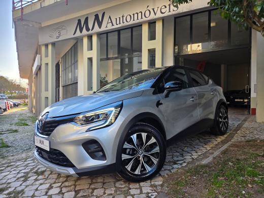 renault-captur-2023-hibrido-a-gasolina-1598cc