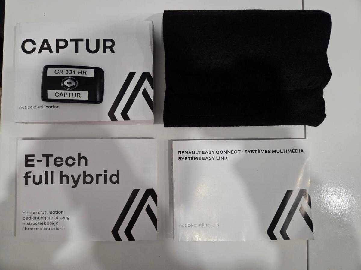 renault-captur-2023-hibrido-a-gasolina-1598cc