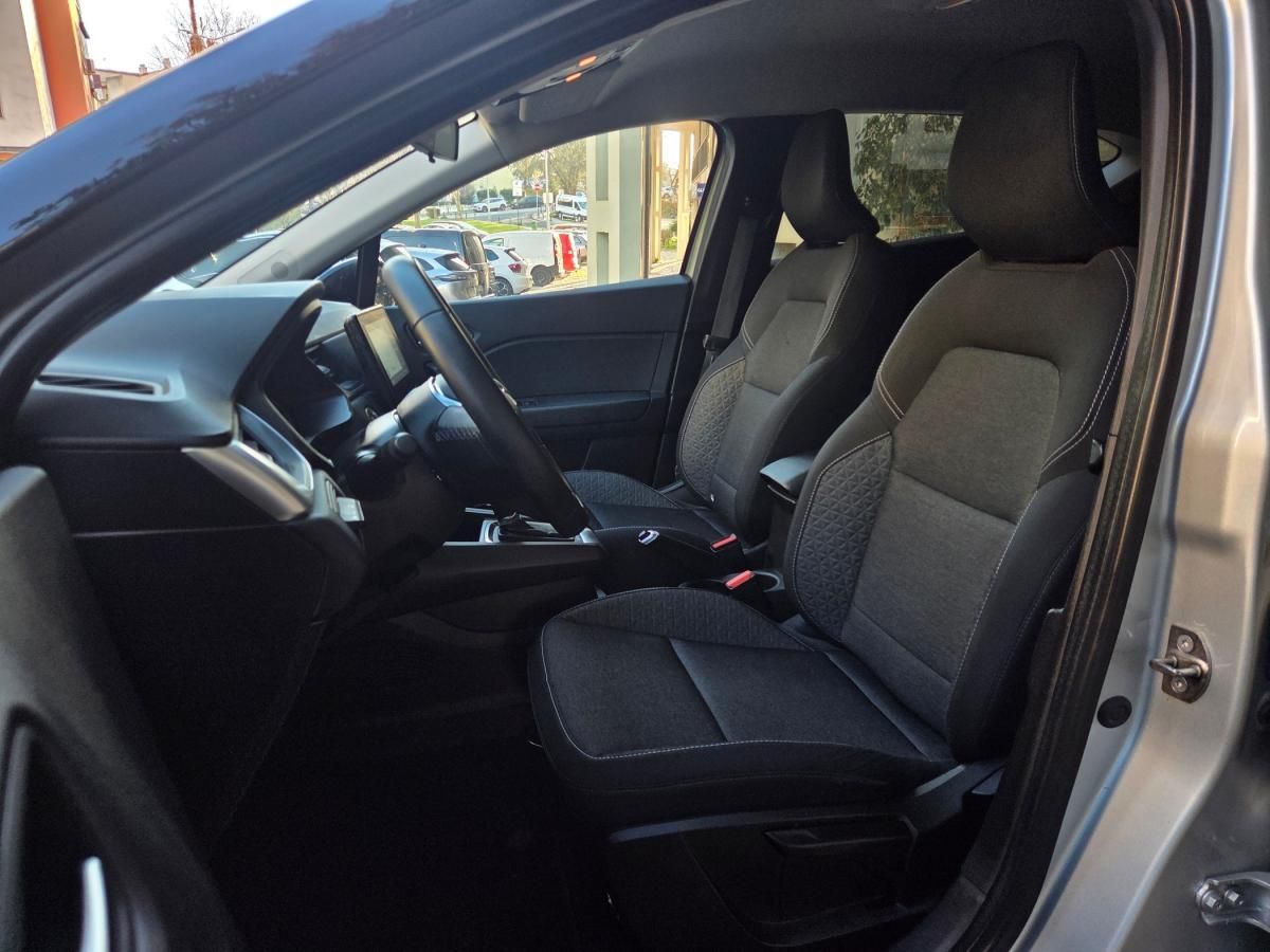 renault-captur-2023-hibrido-a-gasolina-1598cc