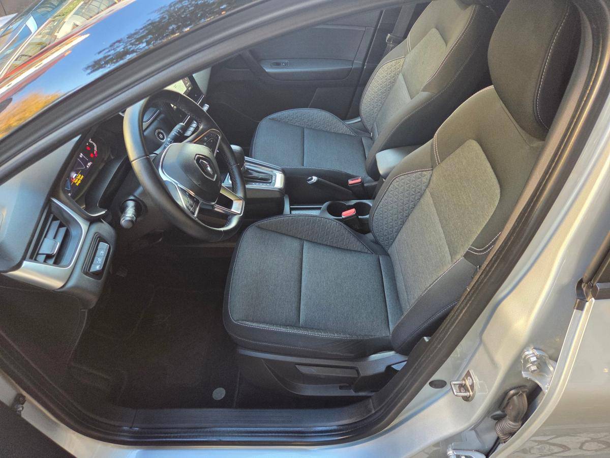 renault-captur-2023-hibrido-a-gasolina-1598cc