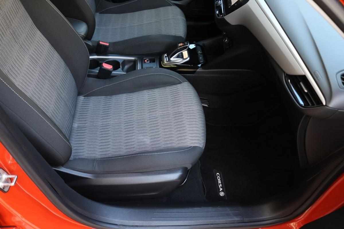 opel-corsa-2020-eletrico-500cc