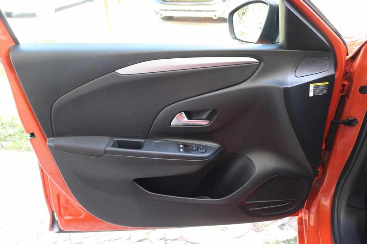 opel-corsa-2020-eletrico-500cc