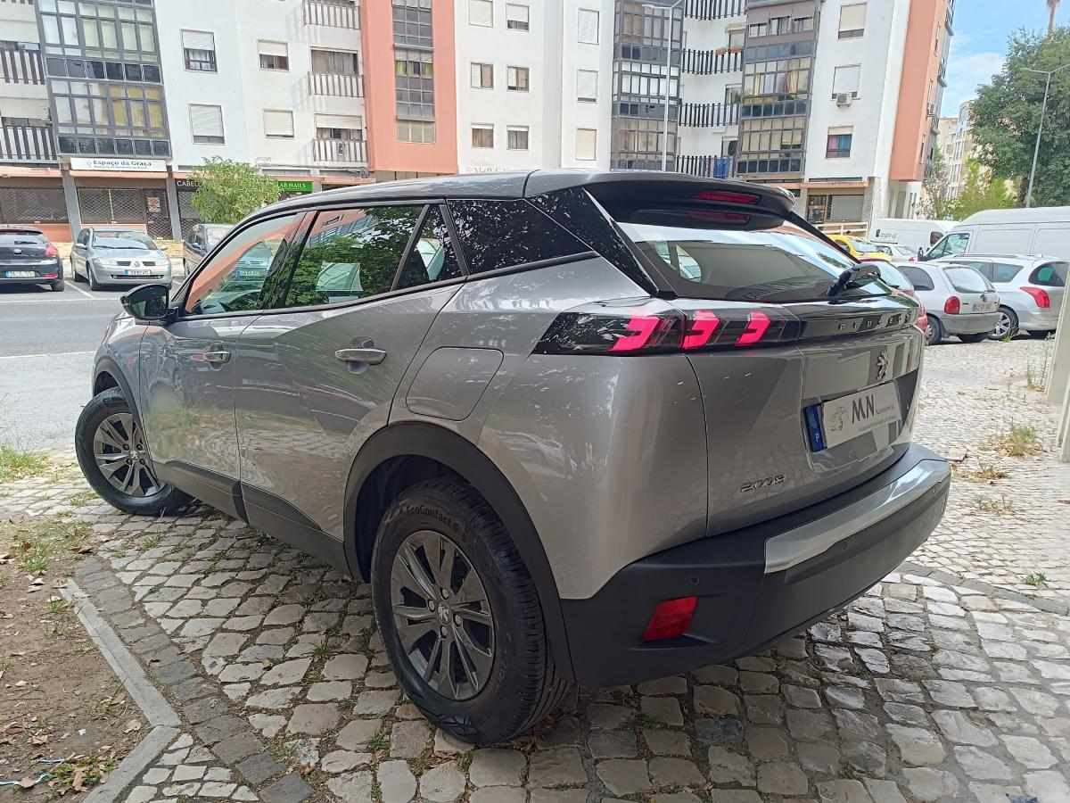 peugeot-2008-2022-gasolina-1199cc