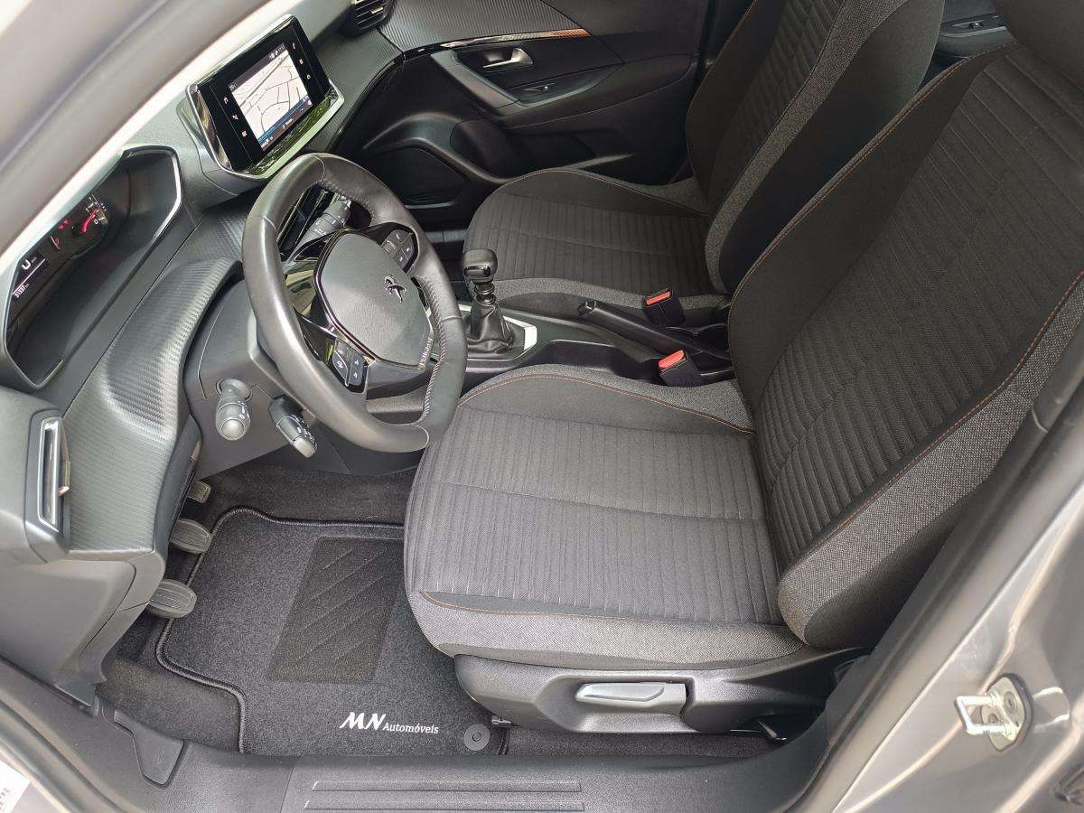 peugeot-2008-2022-gasolina-1199cc