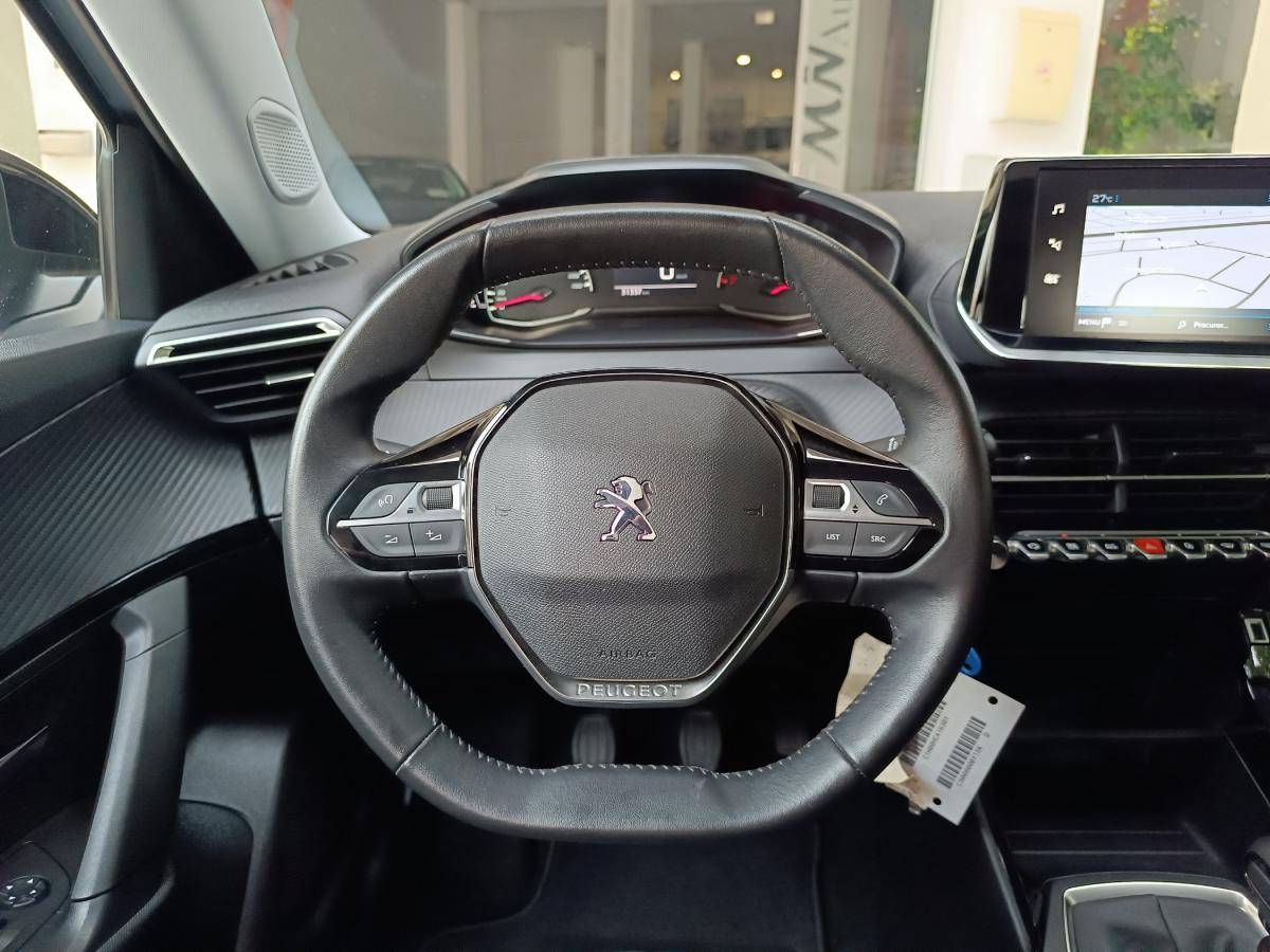 peugeot-2008-2022-gasolina-1199cc