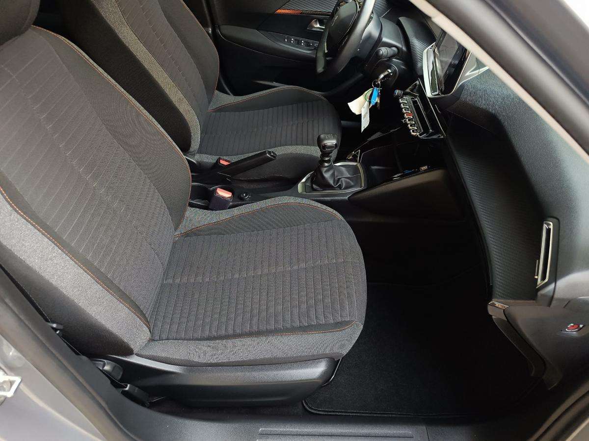 peugeot-2008-2022-gasolina-1199cc