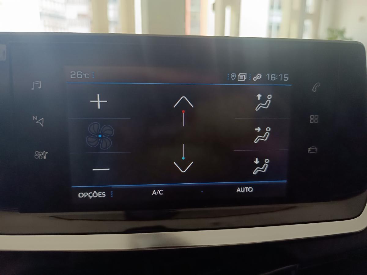 peugeot-2008-2022-gasolina-1199cc