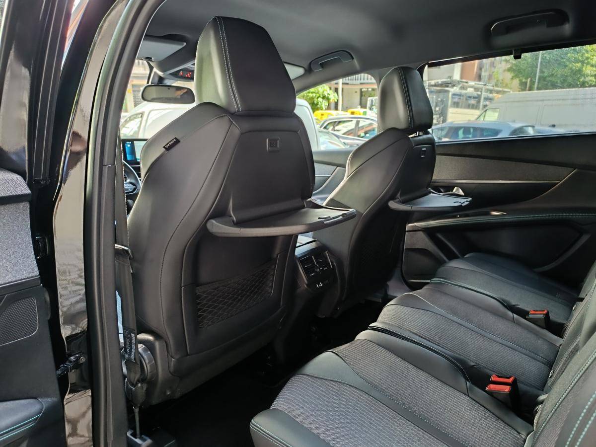 peugeot-5008-2023-gasolina-1199cc