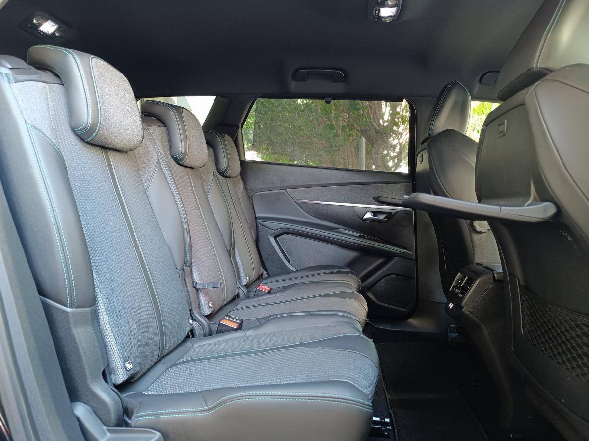 peugeot-5008-2023-gasolina-1199cc