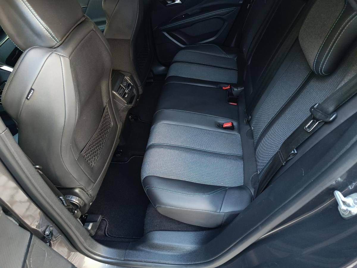 peugeot-3008-2024-gasolina-1199cc
