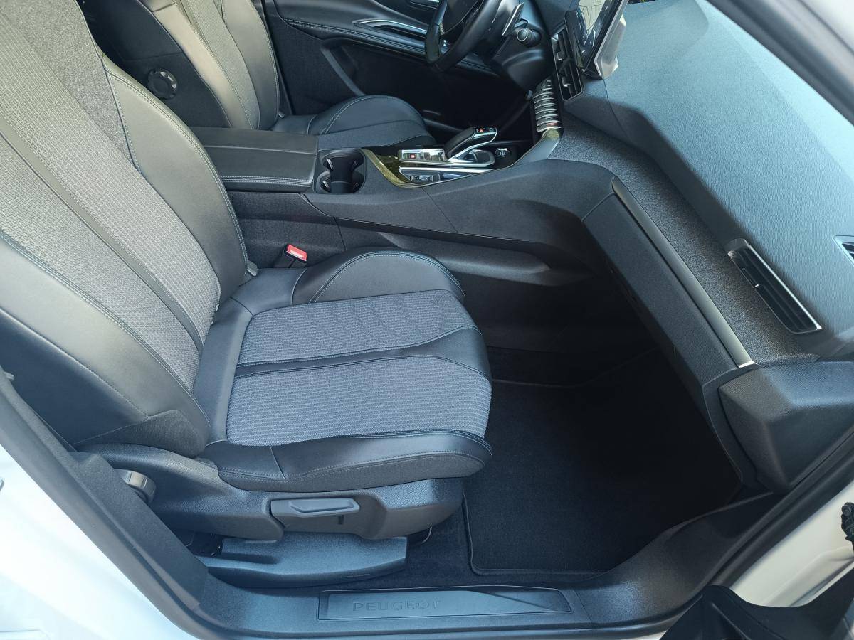 peugeot-3008-2023-hibrido-a-gasolina-1598cc