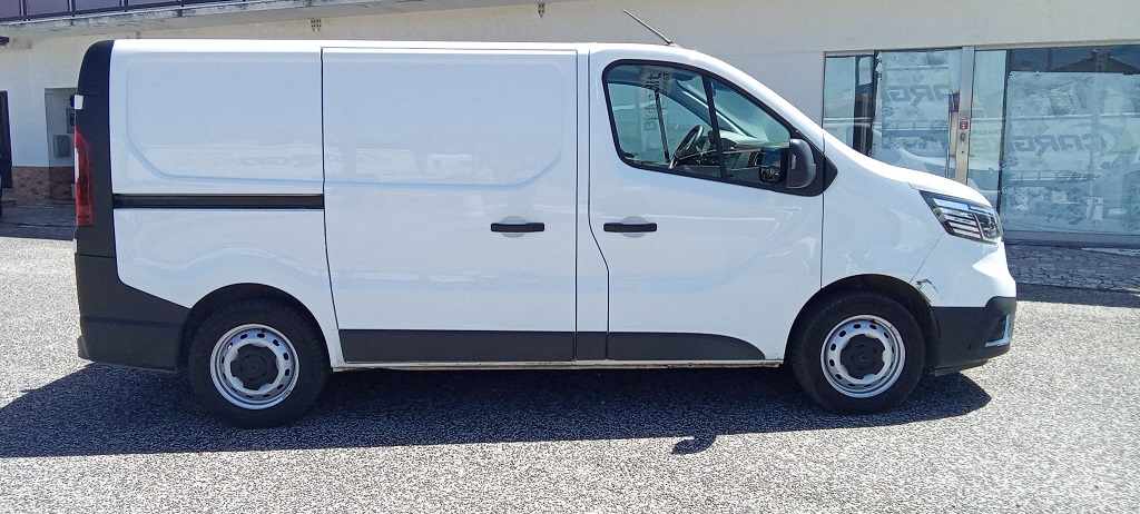 renault-trafic-2-0-131cv-2022-diesel-1997cc