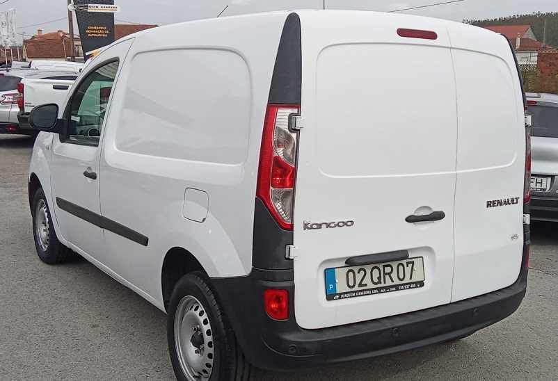 renault-kangoo-1-5-dci-2015-diesel-1461cc