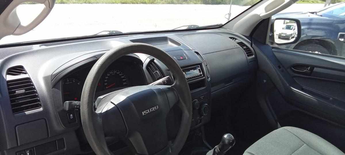 isuzu-d-max-2-5-4x4-2012-diesel-2499cc