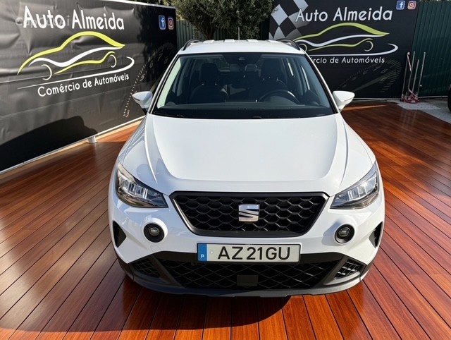 seat-arona-2023-gasolina-999cc