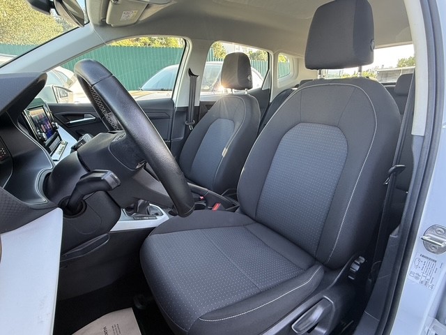 seat-arona-2023-gasolina-999cc