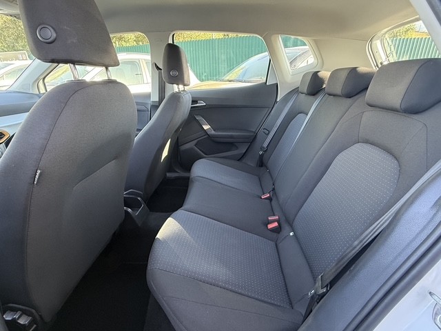 seat-arona-2023-gasolina-999cc