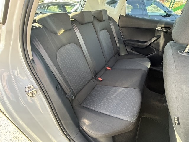 seat-arona-2023-gasolina-999cc