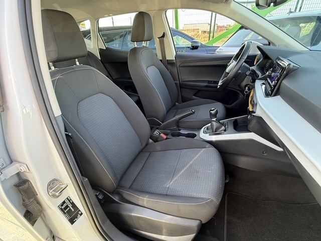 seat-arona-2023-gasolina-999cc