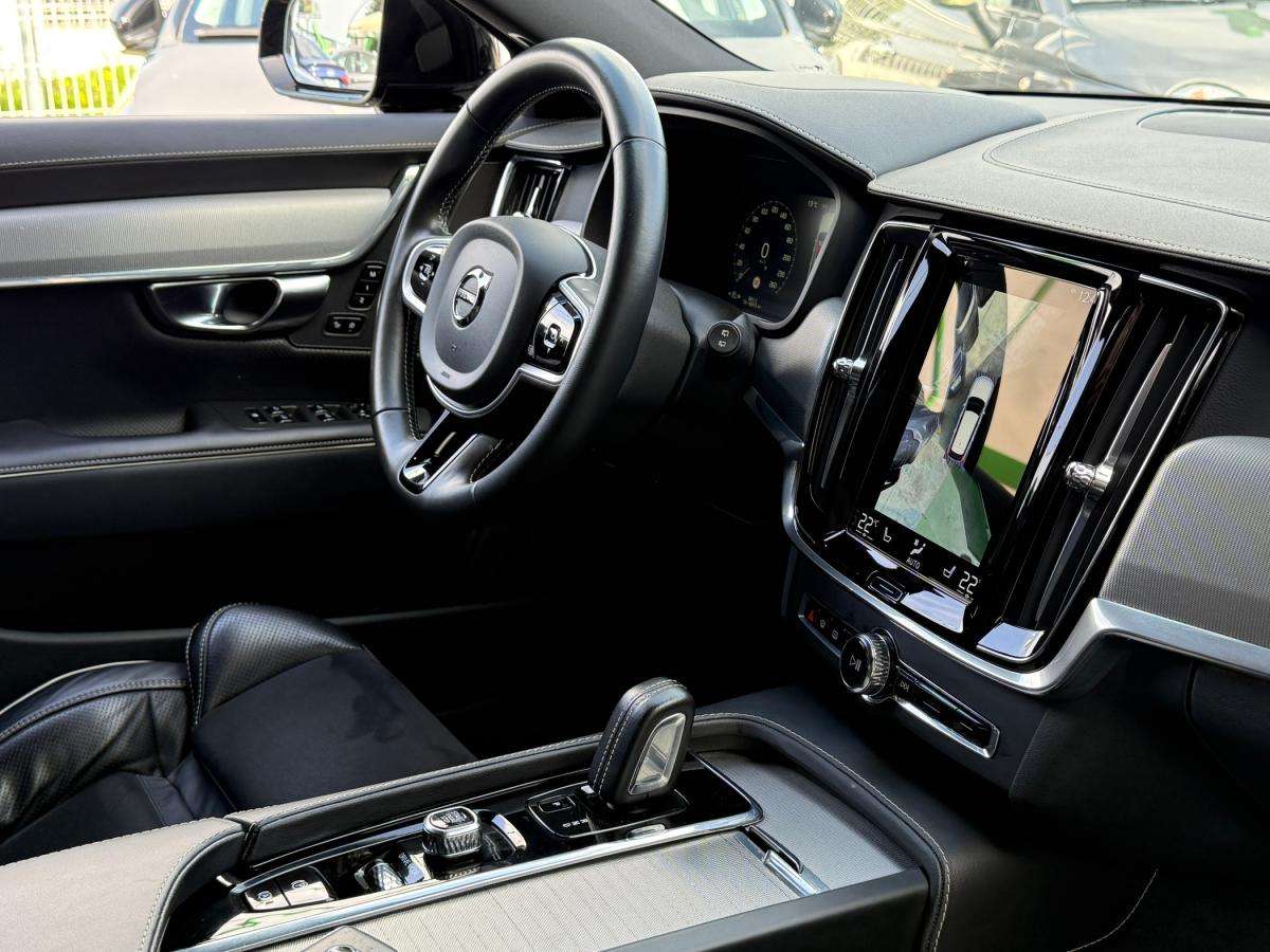 volvo-v90-2021-diesel-1969cc