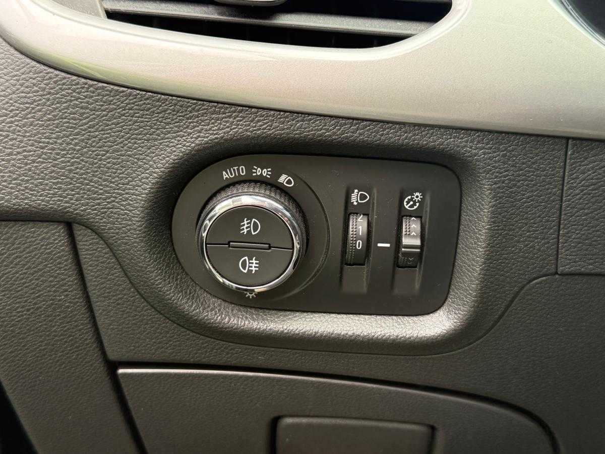 opel-astra-sport-tourer-2021-gasolina-1341cc