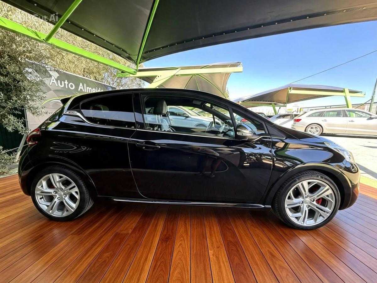 peugeot-208-2013-gasolina-1598cc