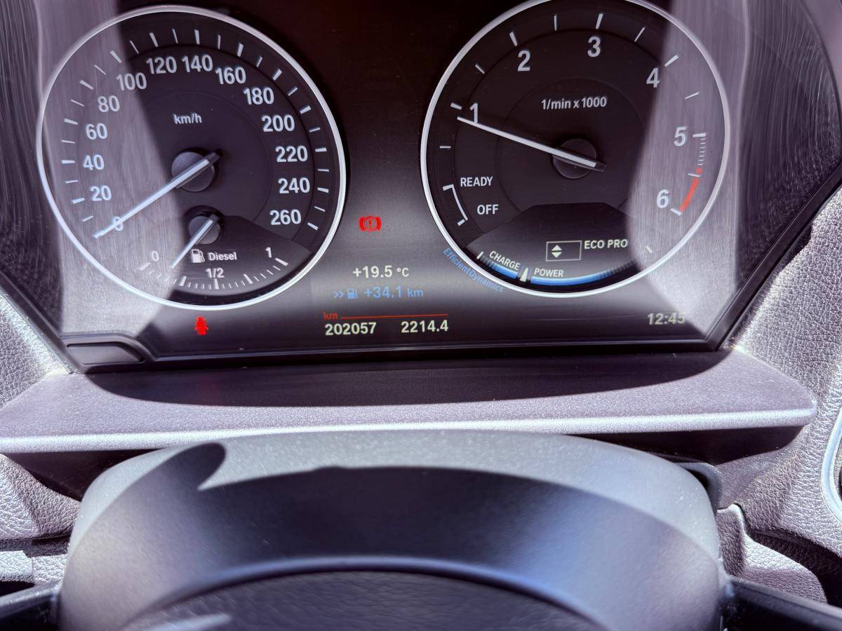 bmw-serie-1-2016-diesel-1496cc