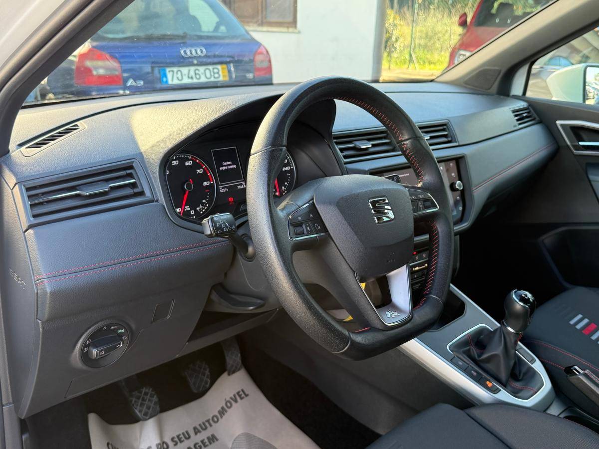 seat-arona-2021-gasolina-999cc