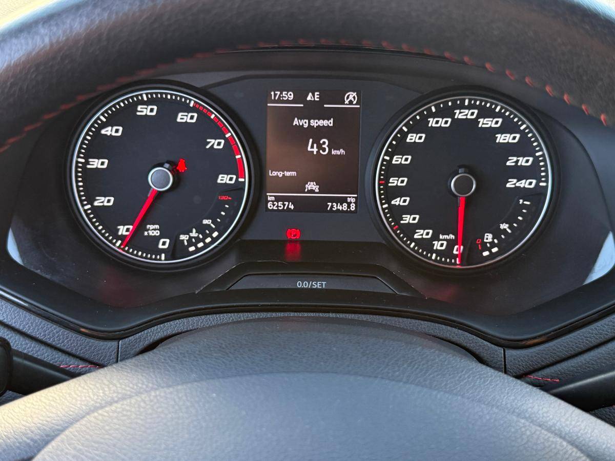 seat-arona-2021-gasolina-999cc