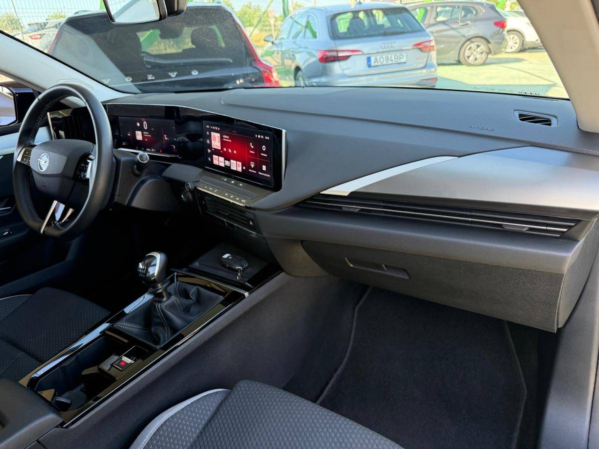 opel-astra-2022-diesel-1496cc