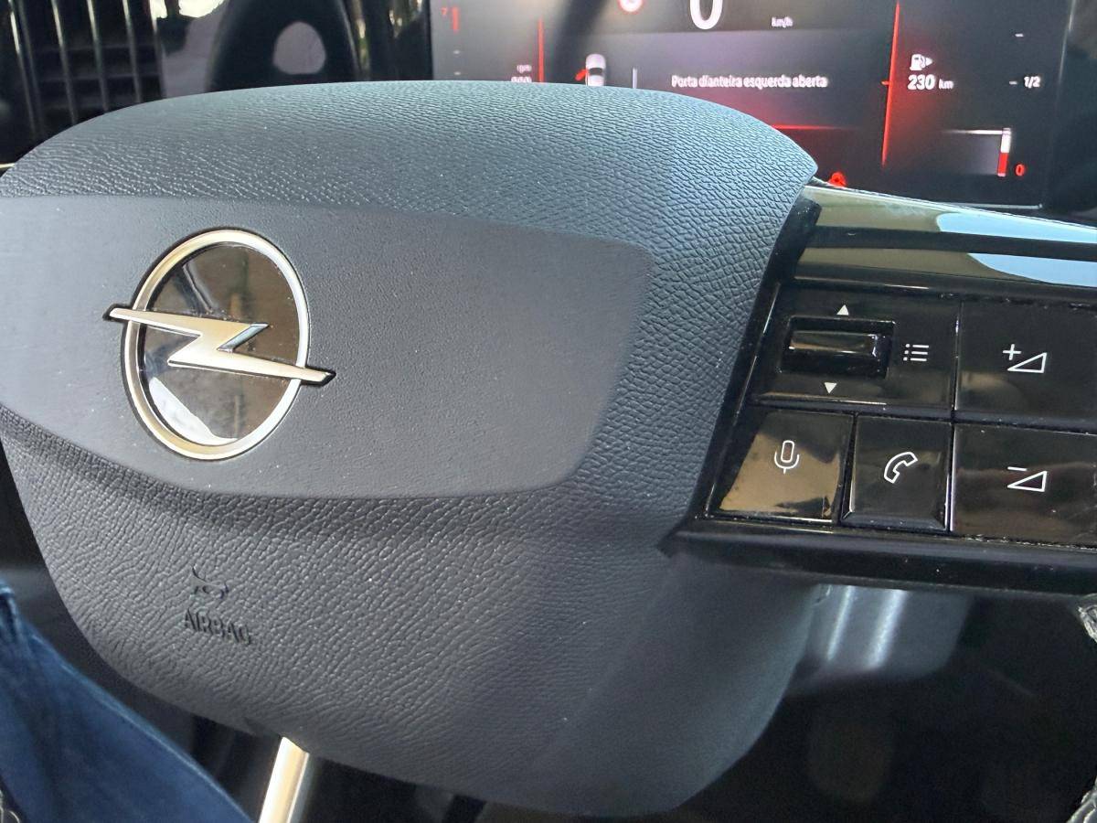 opel-astra-2022-diesel-1496cc