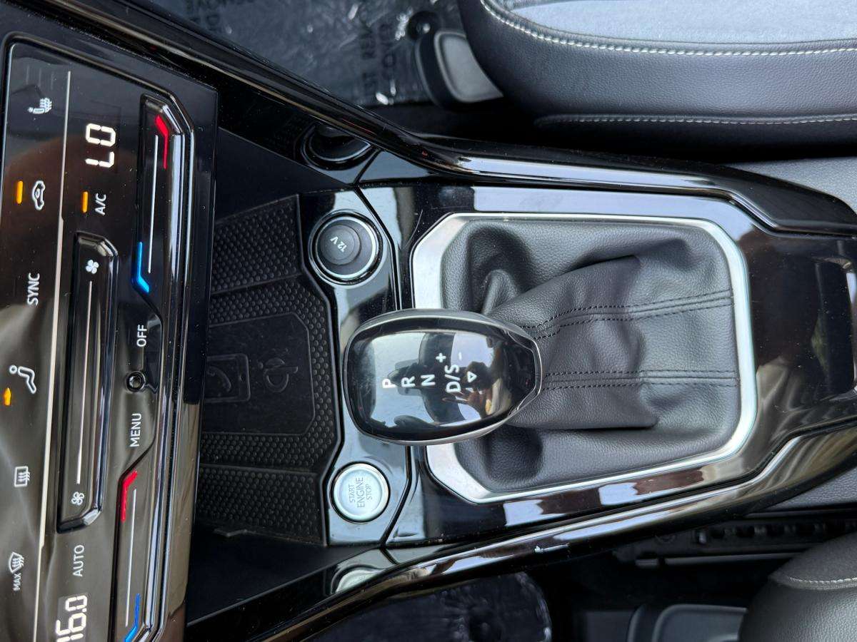 volkswagen-t-roc-2024-gasolina-1498cc