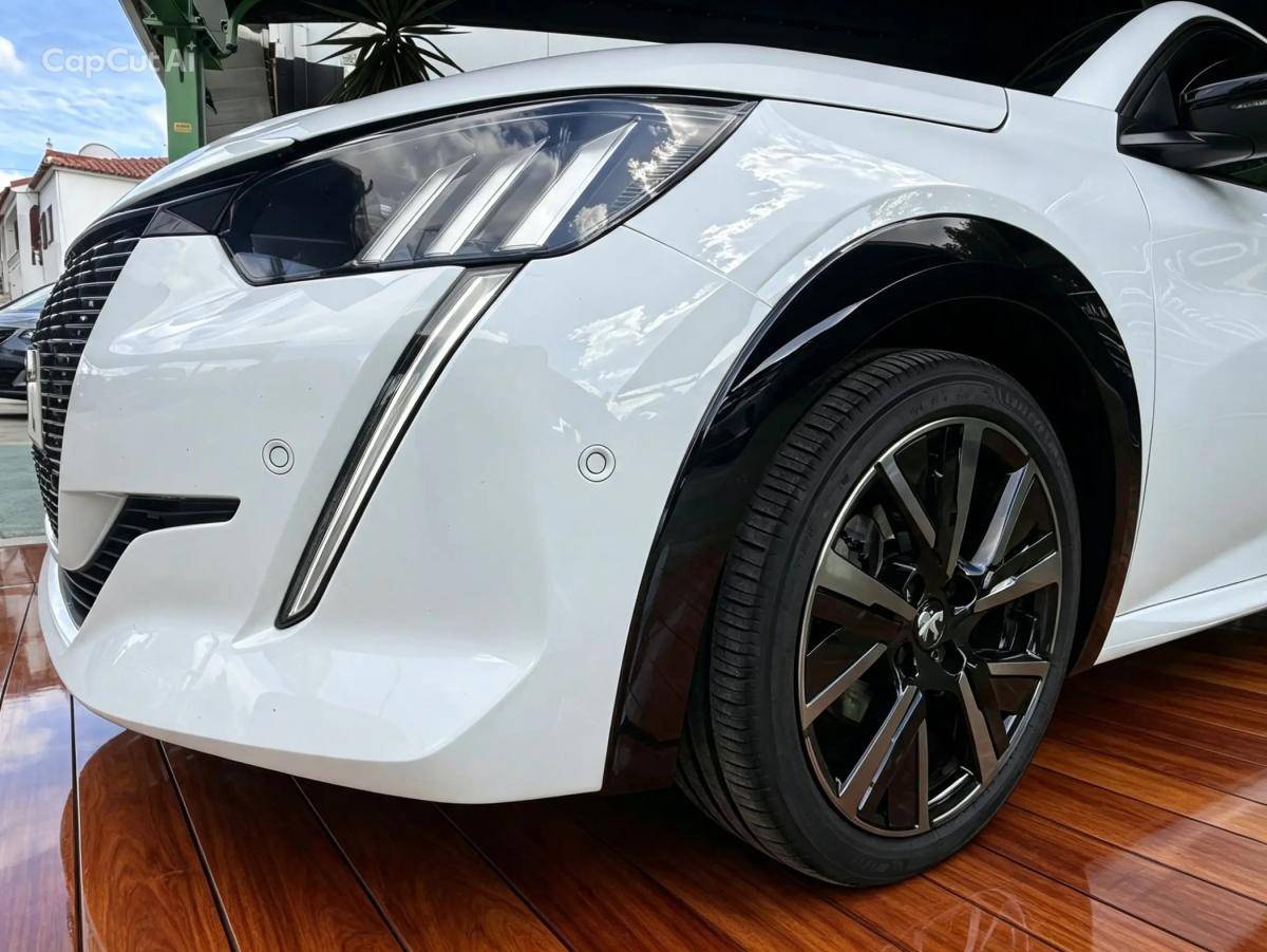 peugeot-208-2023-diesel-1499cc