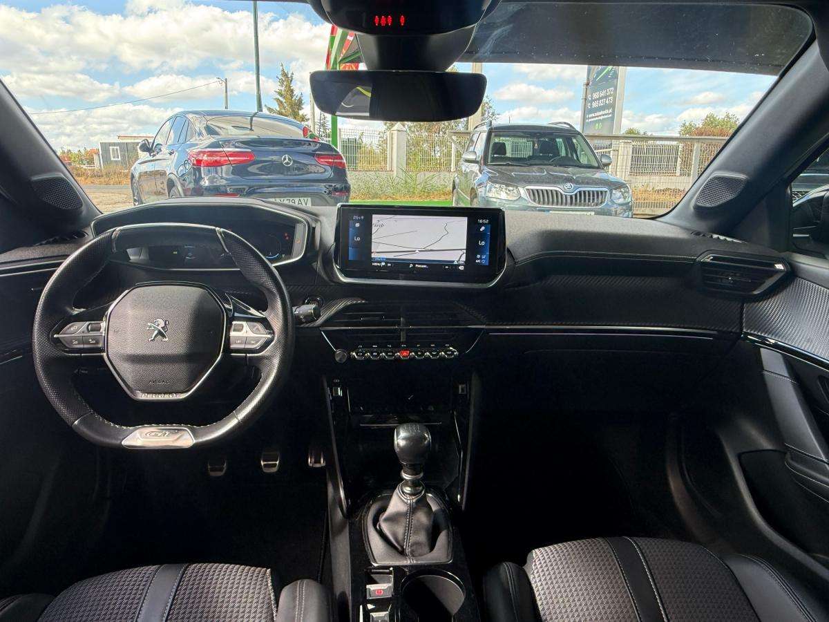 peugeot-208-2023-diesel-1499cc