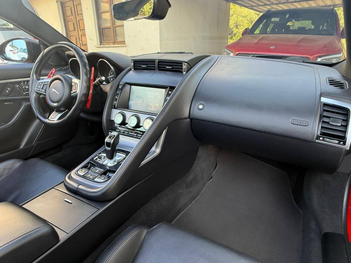 jaguar-f-type-2017-gasolina-1997cc