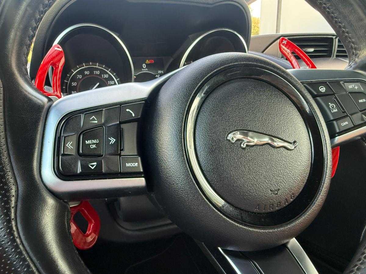 jaguar-f-type-2017-gasolina-1997cc