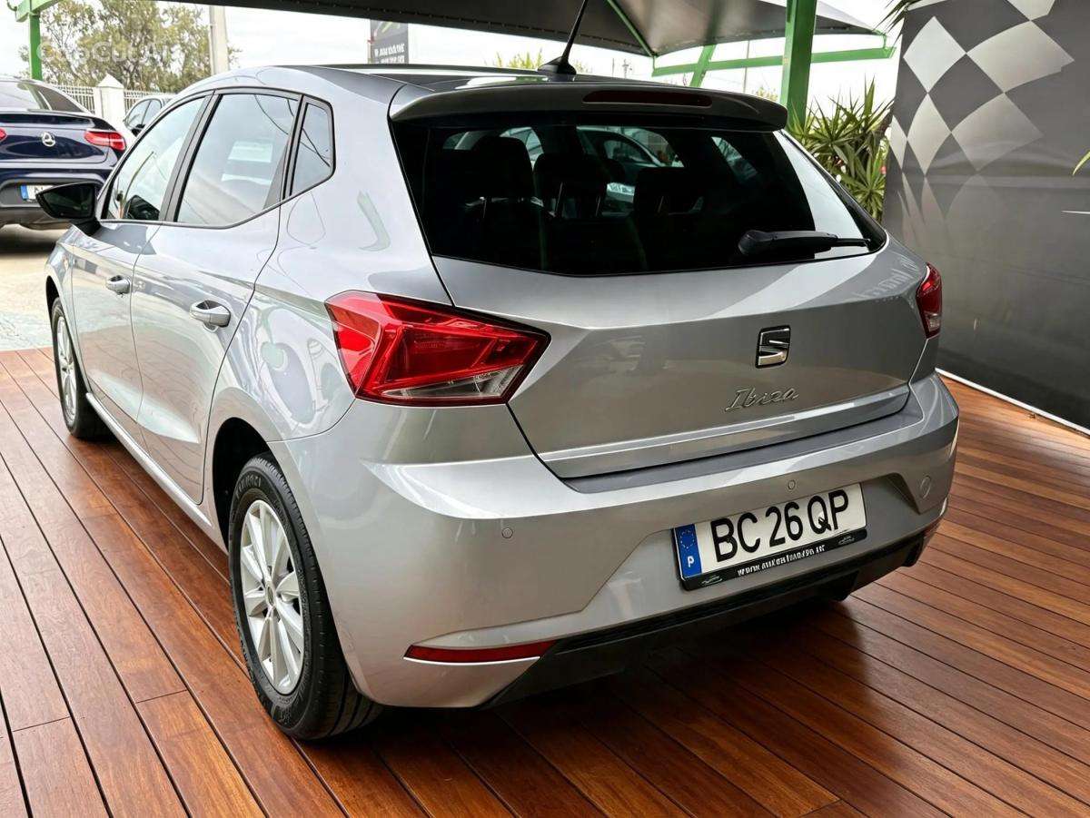 seat-ibiza-2023-gasolina-999cc