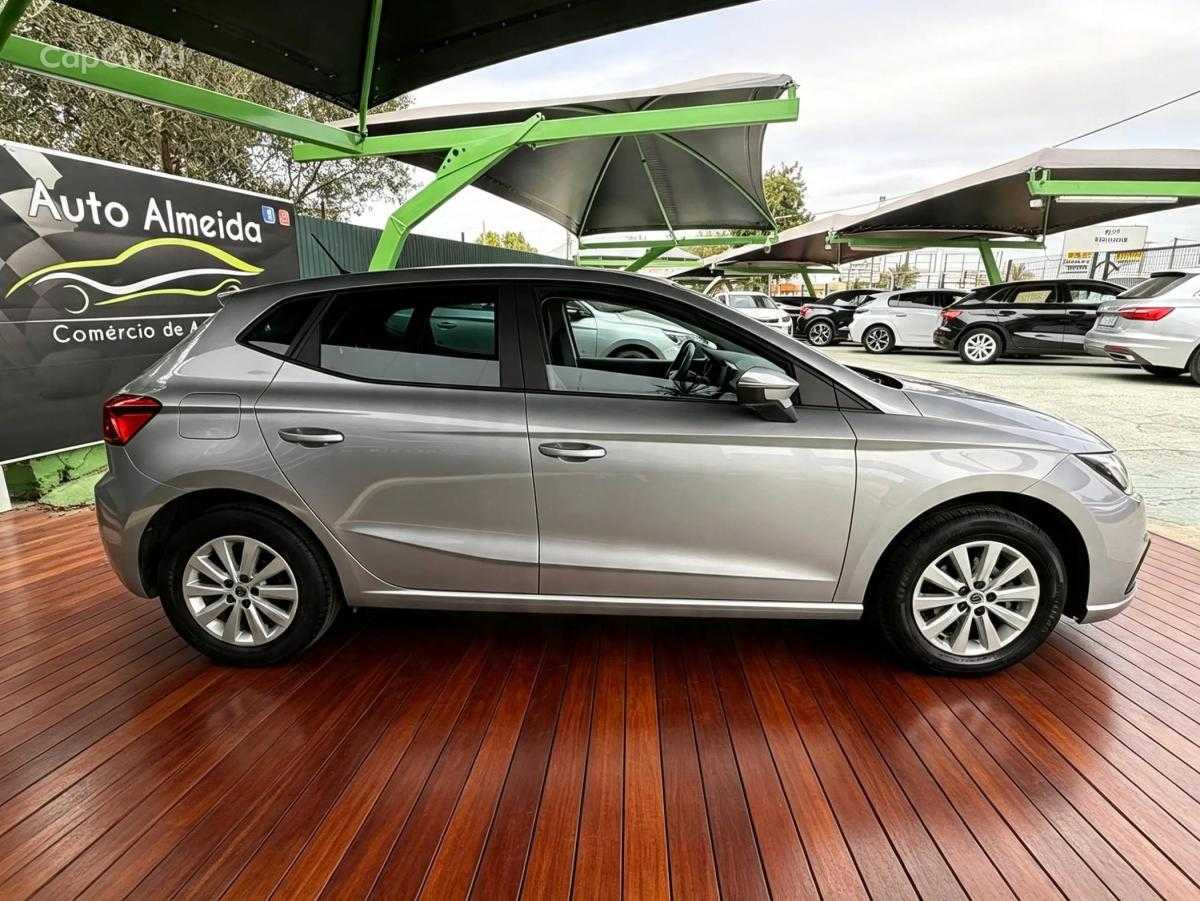 seat-ibiza-2023-gasolina-999cc