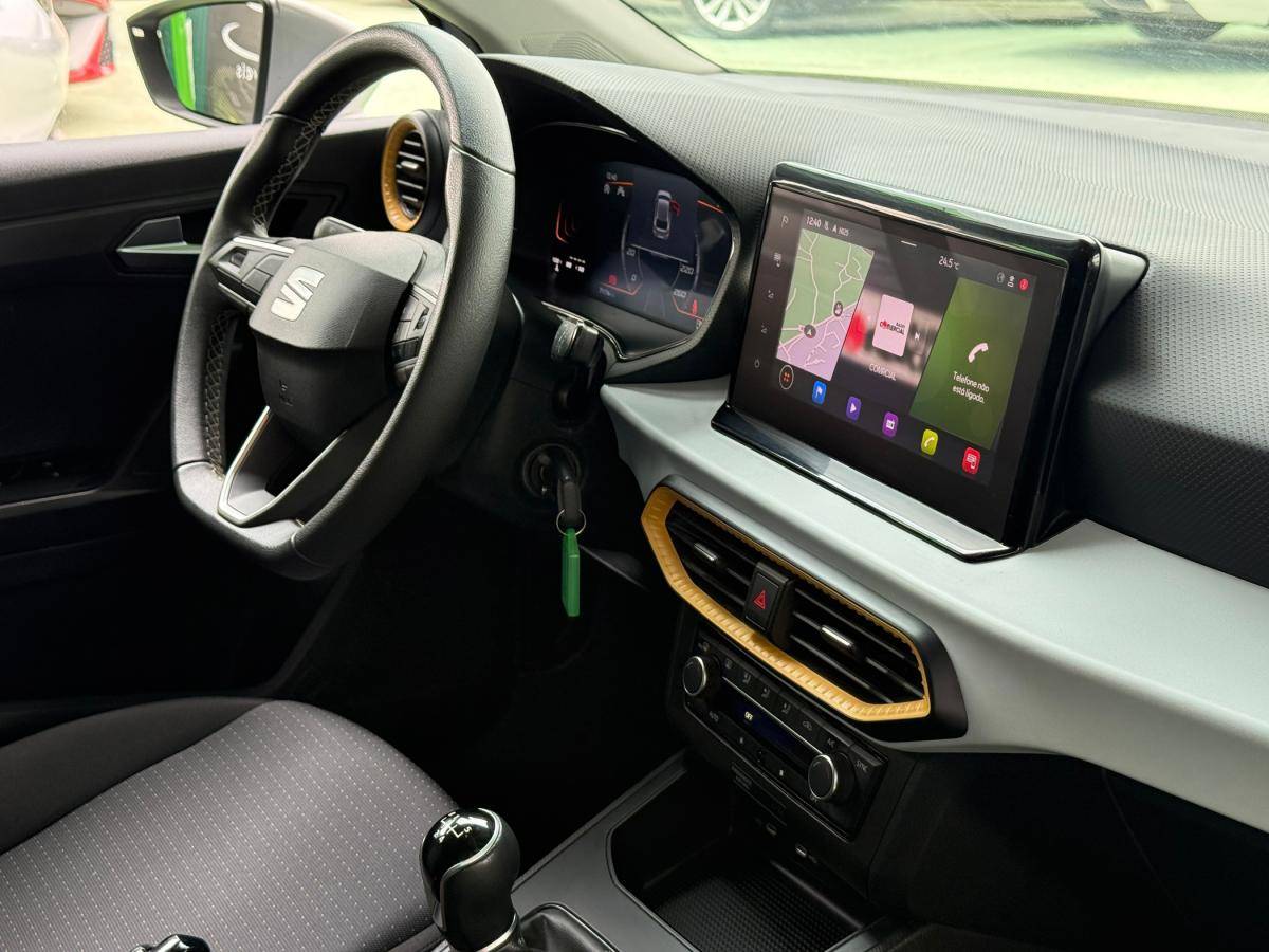seat-ibiza-2023-gasolina-999cc