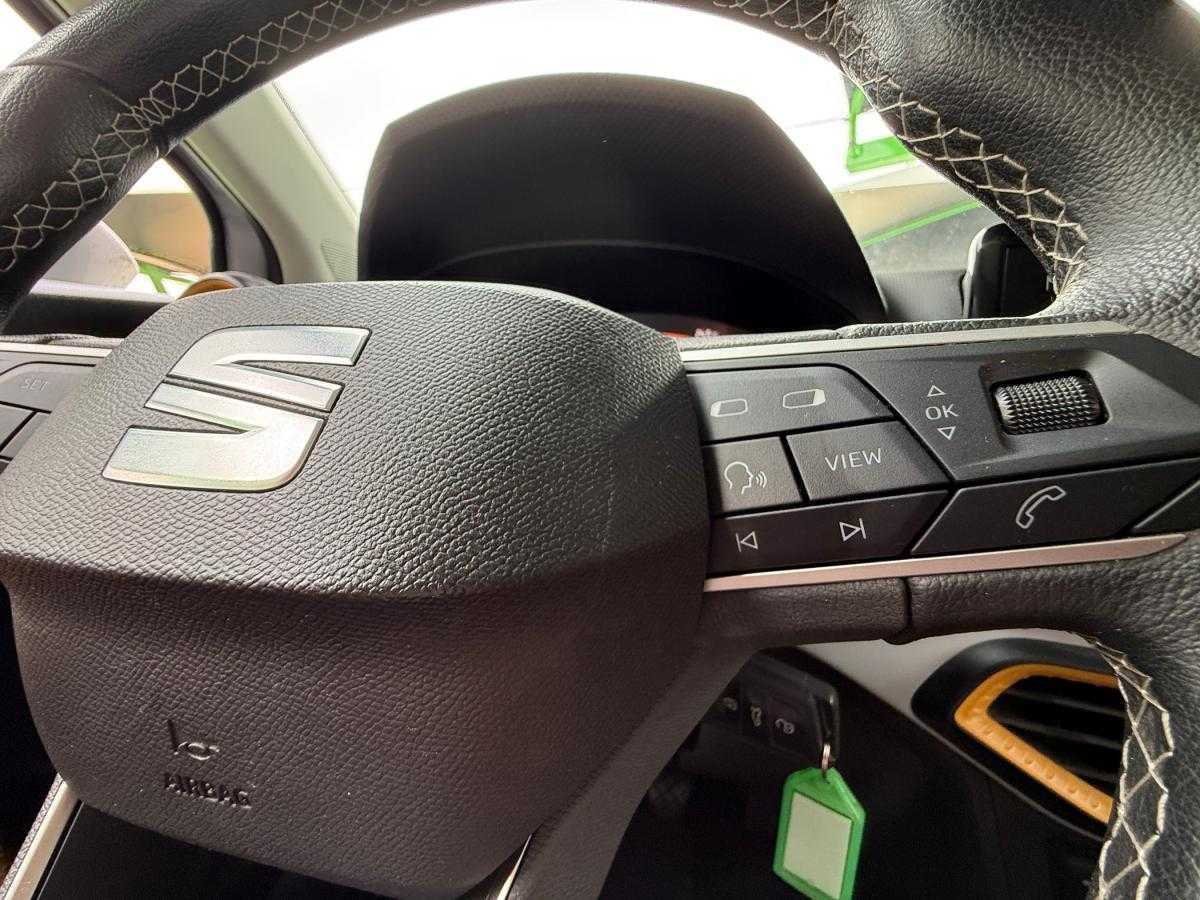seat-ibiza-2023-gasolina-999cc