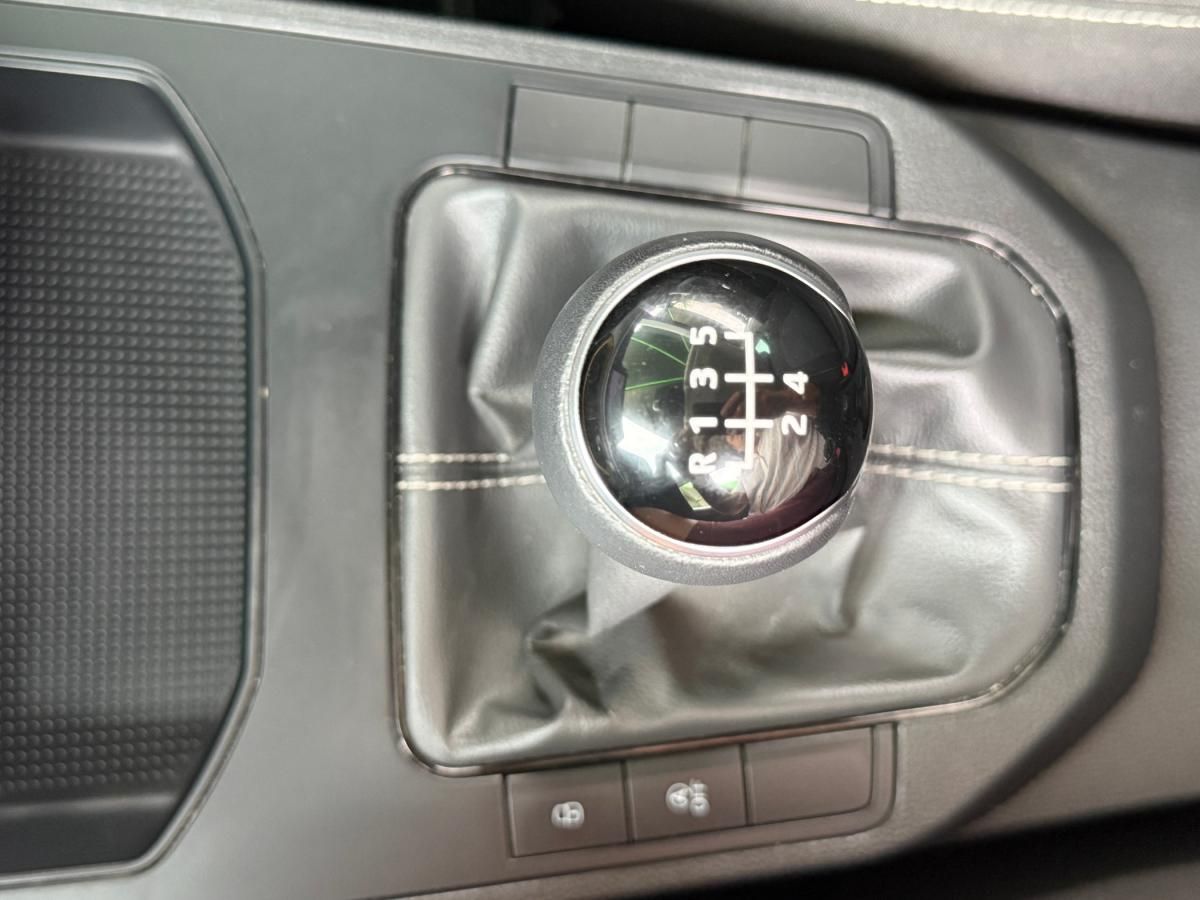 seat-ibiza-2023-gasolina-999cc