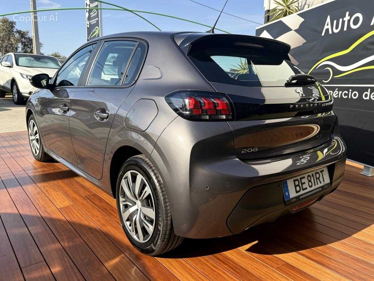 peugeot-208-2023-diesel-1499cc