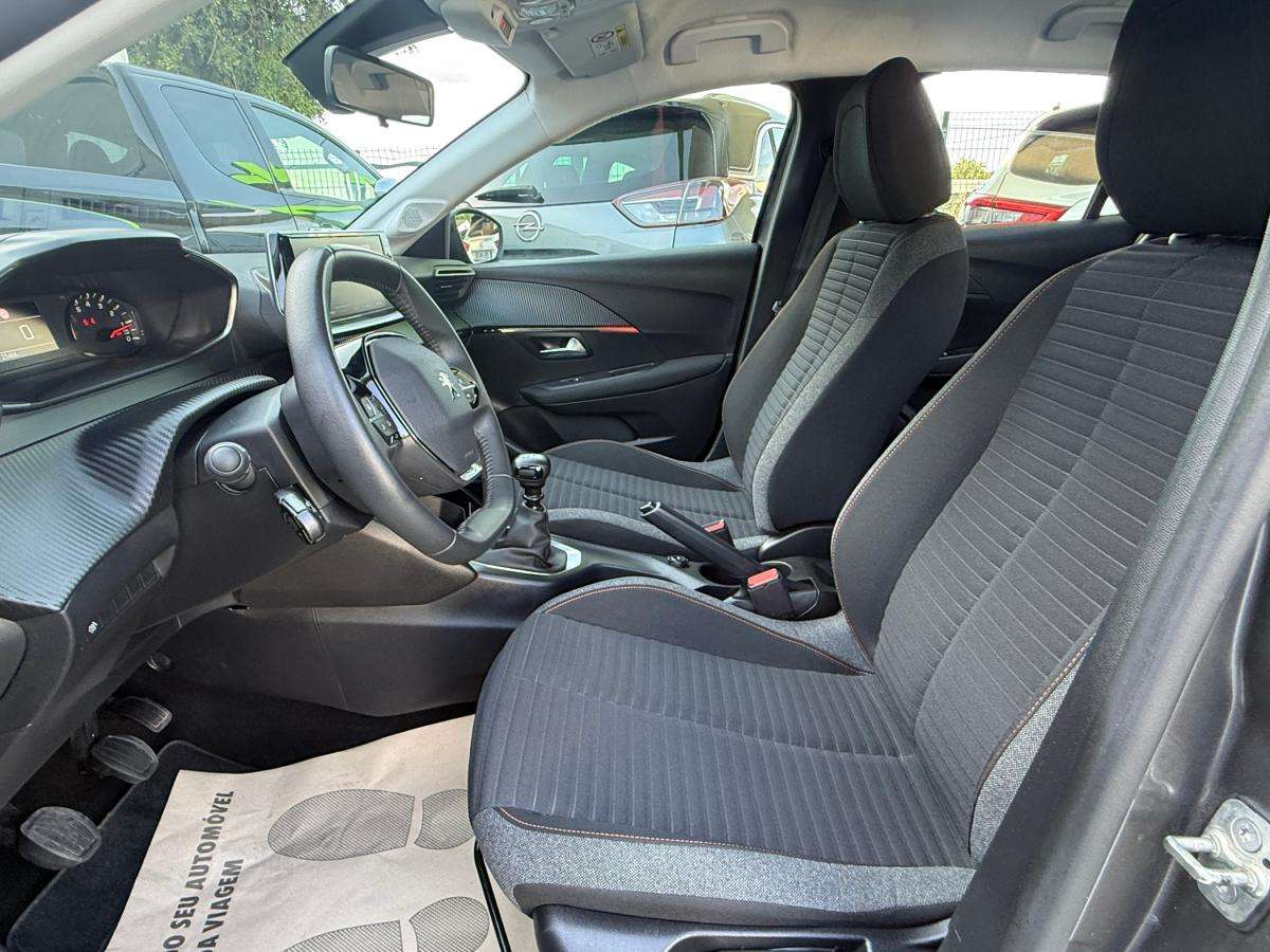 peugeot-208-2023-diesel-1499cc