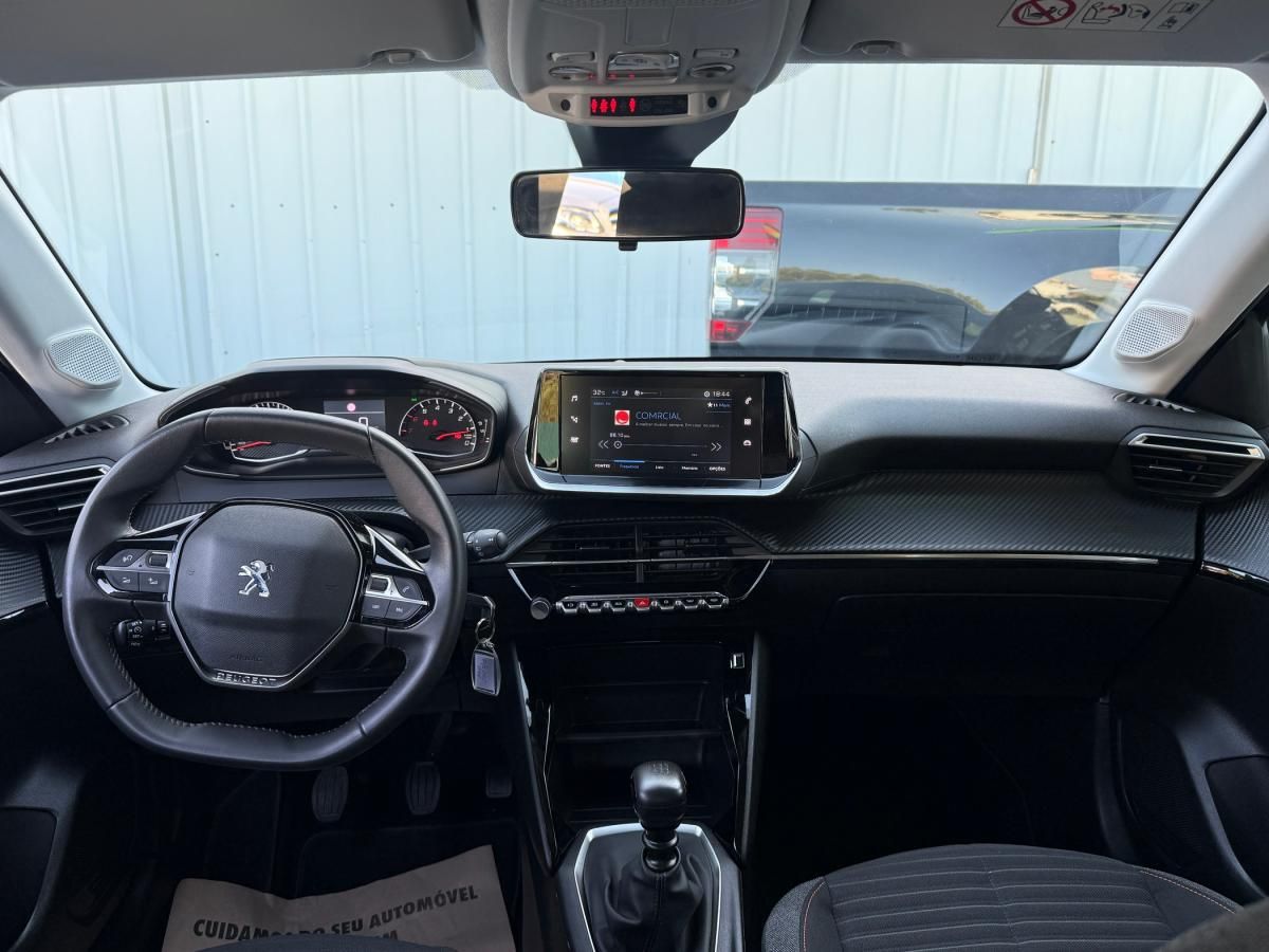 peugeot-208-2023-diesel-1499cc