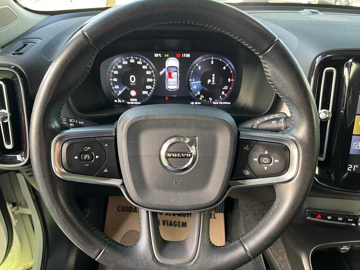 volvo-xc40-2019-diesel-1969cc