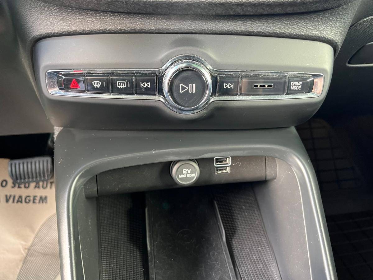 volvo-xc40-2019-diesel-1969cc